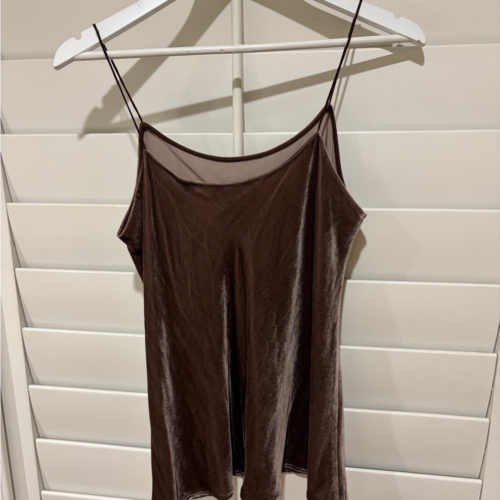 VINCE NWT Velvet Spaghetti Strap Camisole Cami Tank Top Cocoa Bean M Brown - Picture 9 of 10